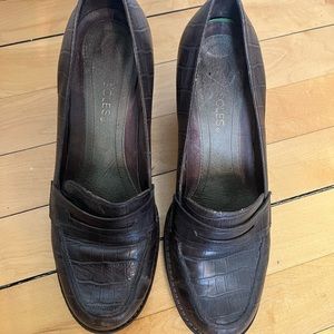 Aersoles Brown Pumps Sixe 8.5